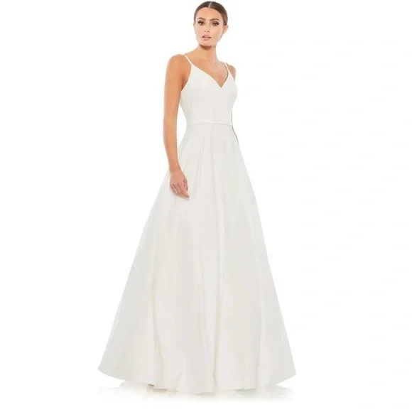 Mac Duggal Neck Sleeveless Modest Prom A-Line Dress Size 2 - Picture 2 of 15